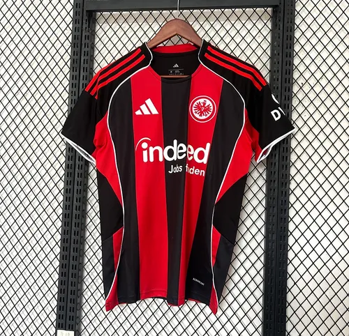 חולצת Eintracht Frankfurt
