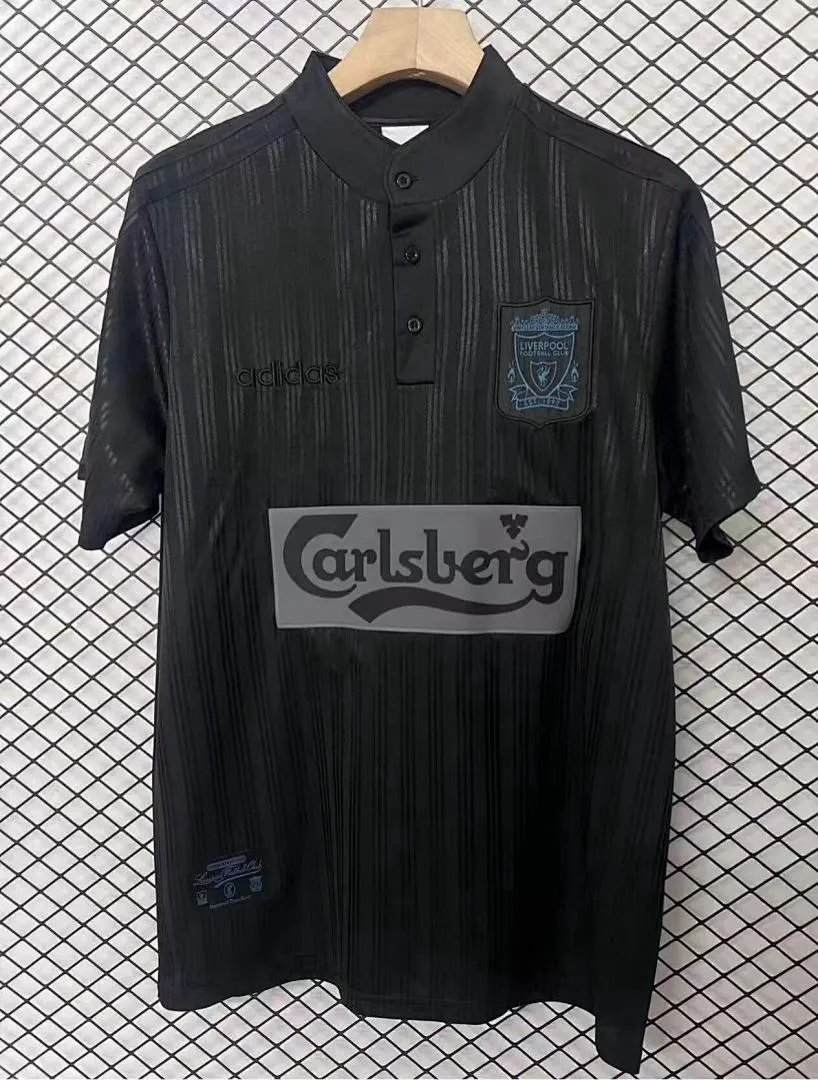 חולצת ליברפול שלישית 1995/96 – רטרו, גרסת שחקן — חולצת כדורגל, חזית