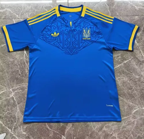 חולצת Ukraine