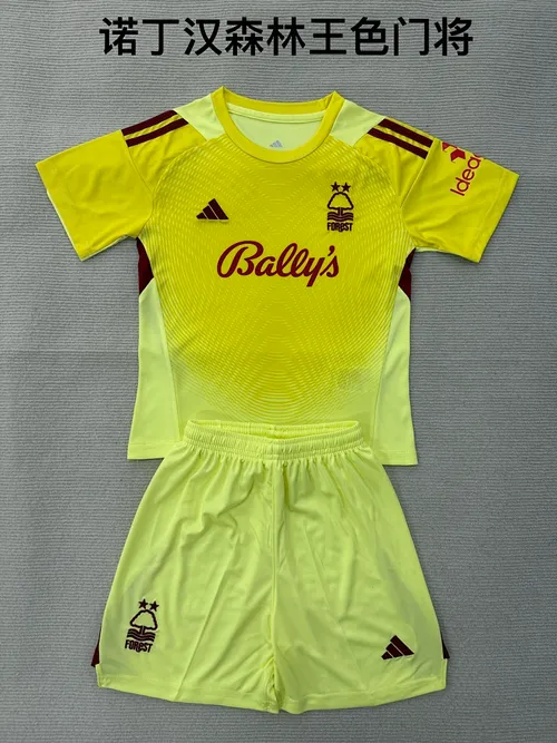 חולצת Nottingham Forest