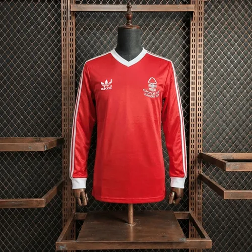 חולצת Nottingham Forest