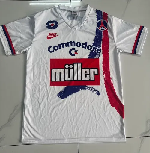 חולצת Paris Saint-Germain