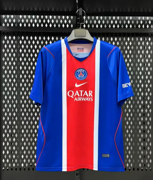חולצת Paris Saint-Germain