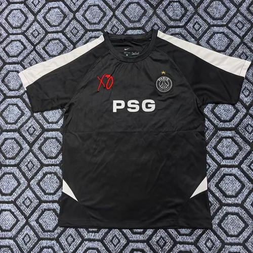 חולצת Paris Saint-Germain