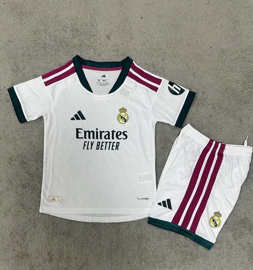 חולצת Real Madrid
