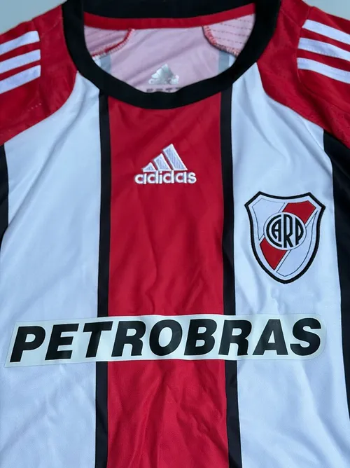 חולצת River Plate