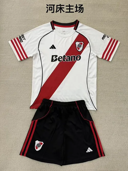 חולצת River Plate
