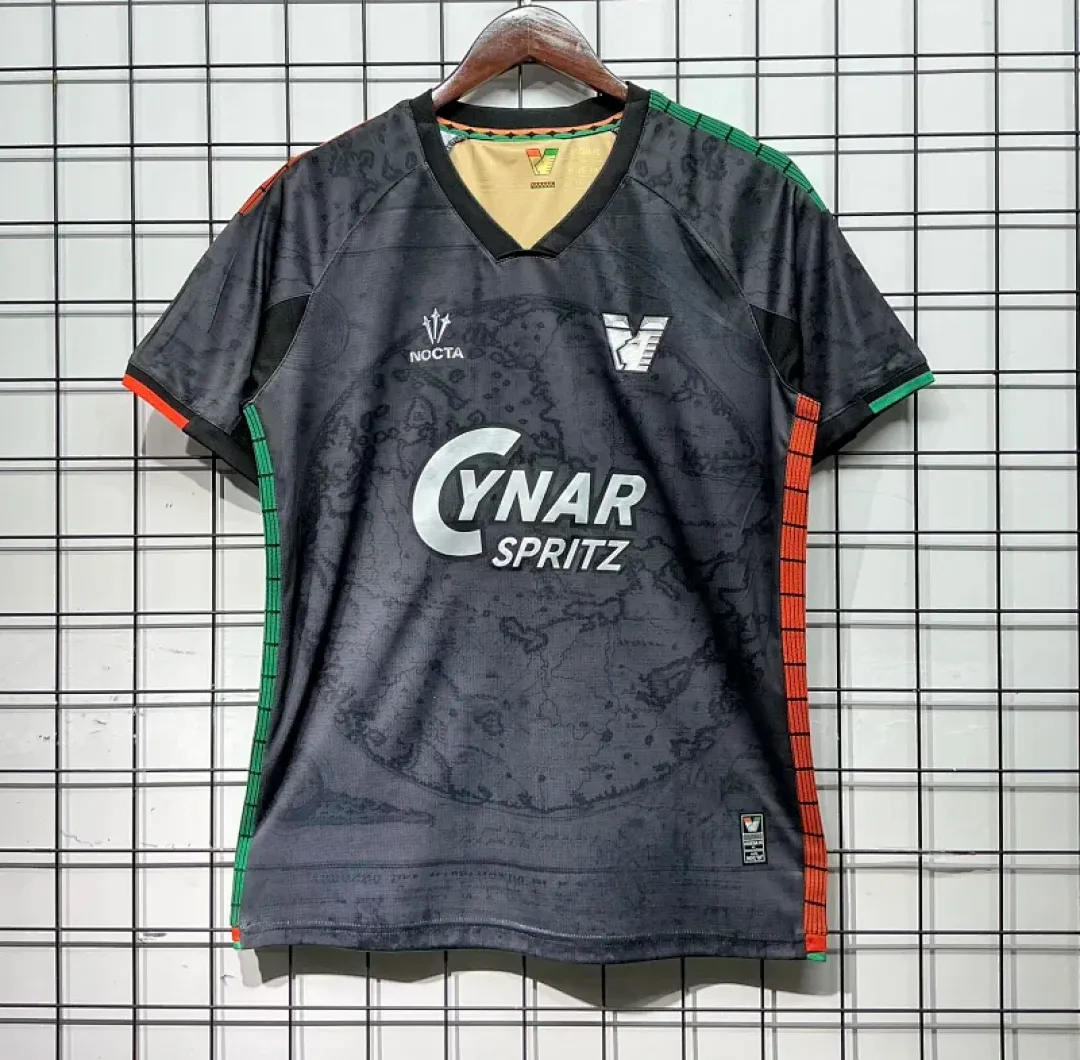 חולצת ונציה בית 2025/26 – גרסת אוהדים — חולצת כדורגל, חזית